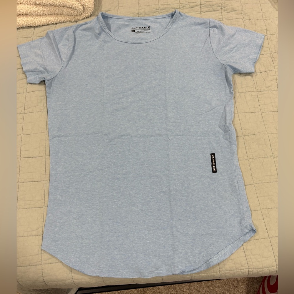 Alphalete Men's Scoop Neck Tee Light Blue Marl Performance Lifestyle Fit Sz Med